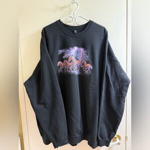 Gildan Black Sweatshirt with Horse and Lightning Design 5xl